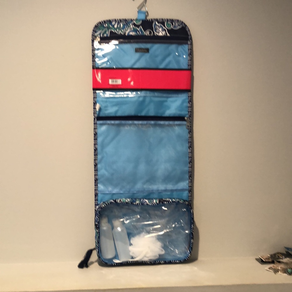 Conair travel cosmetic clutch. - Picture 5 of 11